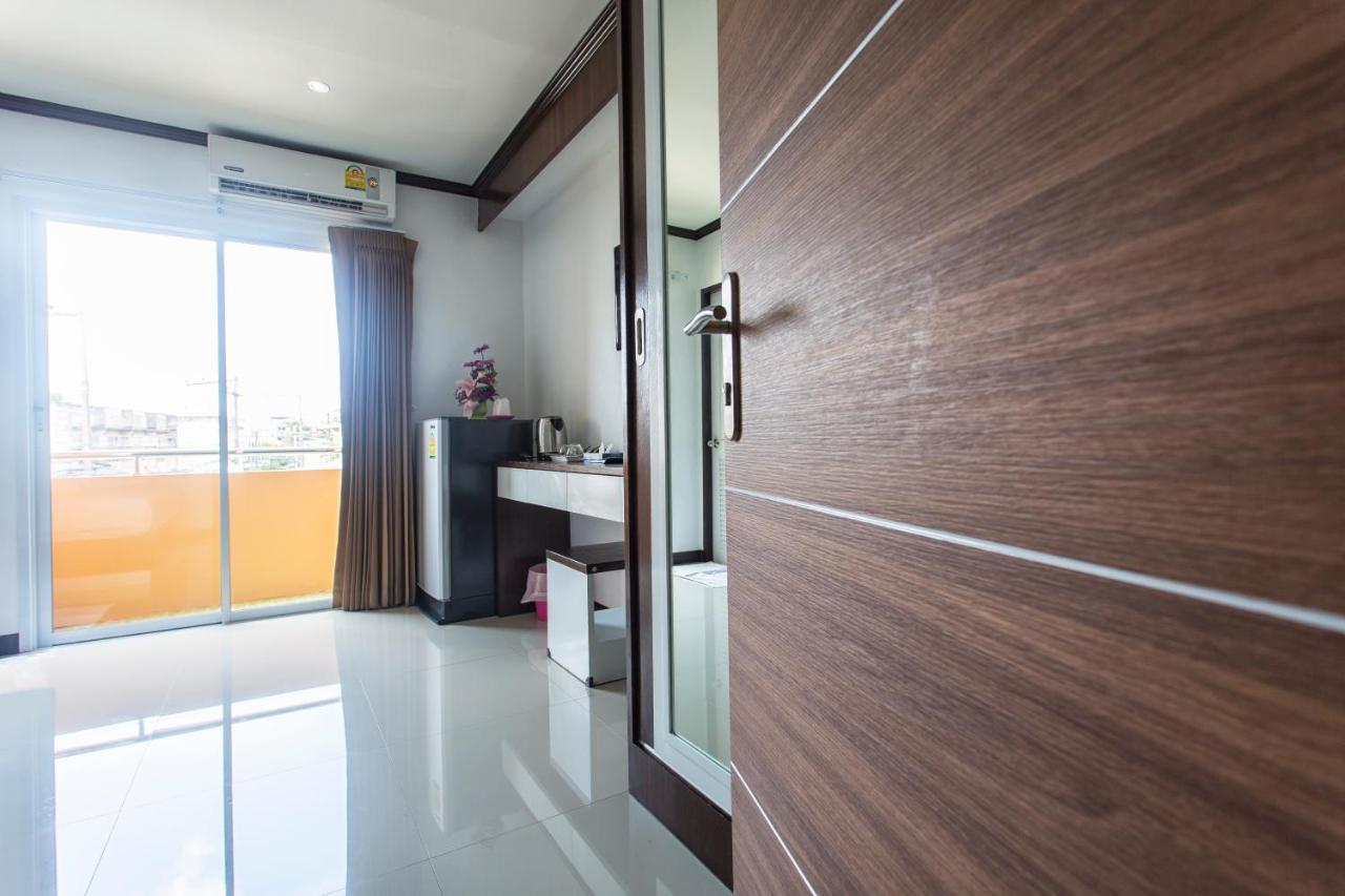 Kulasub Hotel Hat Yai Exteriör bild